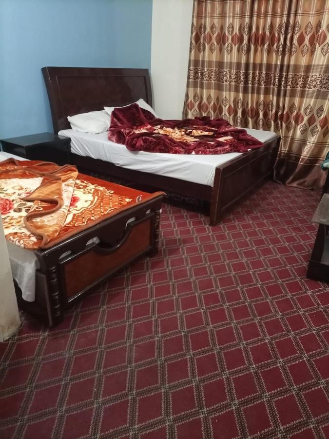 Kaghan Valley Hotel Naran Exteriör bild