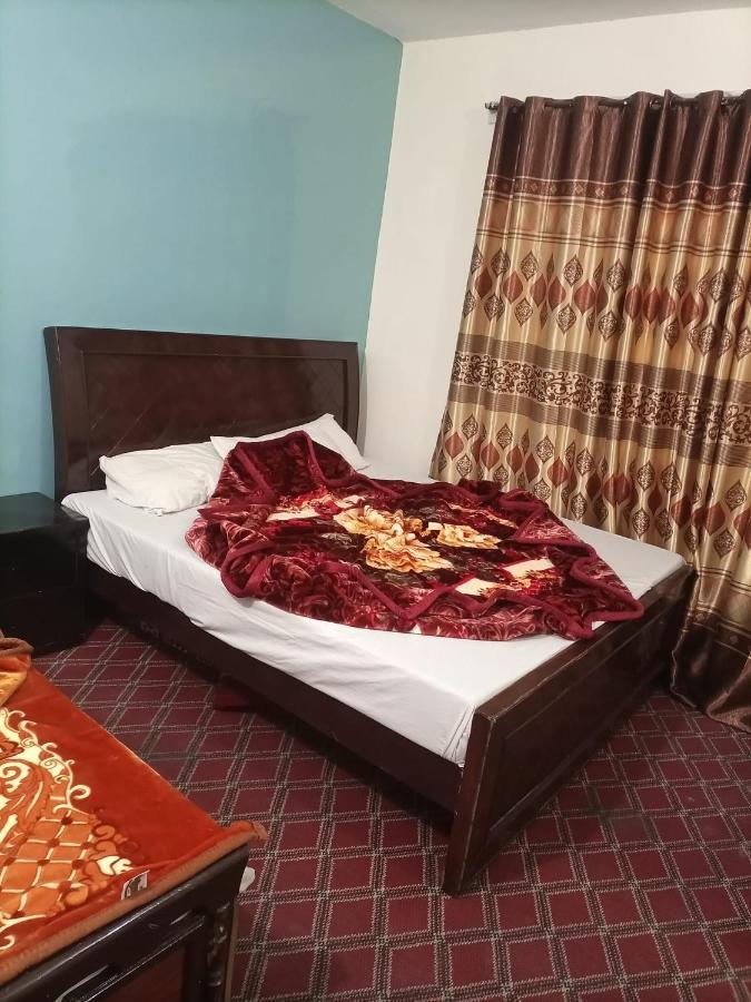 Kaghan Valley Hotel Naran Exteriör bild